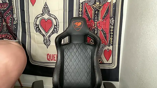 brettmycles28 online show from January 15, 11:41 pm