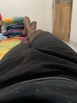 Snapshot of bigDick_000610 chatting on December 1, 5:40 pm bigDick 000610 online show from December 1, 5:40 pm