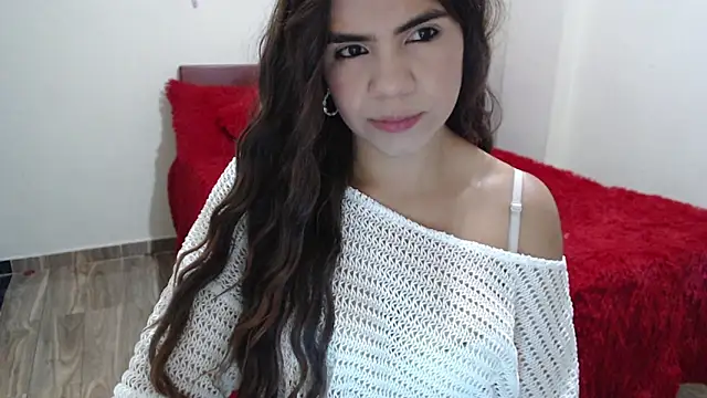 Snapshot of ruby_sky69 chatting on June 13, 4:27 pm ruby sky69 online show from June 13, 4:27 pm