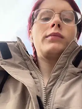 raen001 online show from March 16, 9:24 am