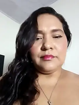 Snapshot of Laurasofia01 chatting on September 30, 4:06 am Laurasofia01 online show from September 30, 4:06 am