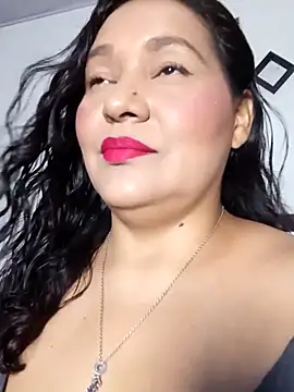 Snapshot of Laurasofia01 chatting on October 2, 3:02 am Laurasofia01 online show from October 2, 3:02 am