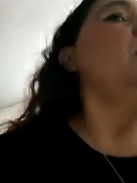 Snapshot of Laurasofia01 chatting on October 3, 3:14 am Laurasofia01 online show from October 3, 3:14 am