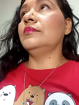 Snapshot of Laurasofia01 chatting on October 4, 3:59 am Laurasofia01 online show from October 4, 3:59 am