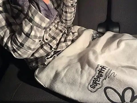 CAMEL1913 online show from November 1, 5:15 pm