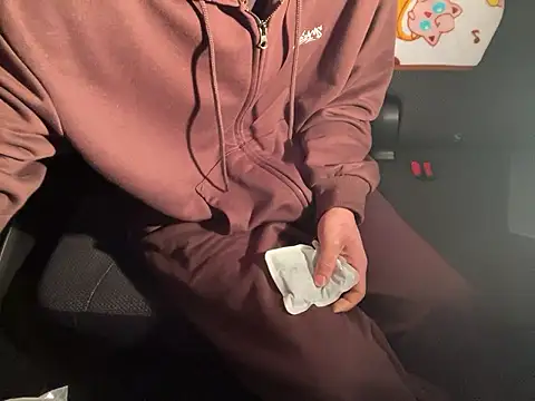 CAMEL1913 online show from December 19, 5:53 pm