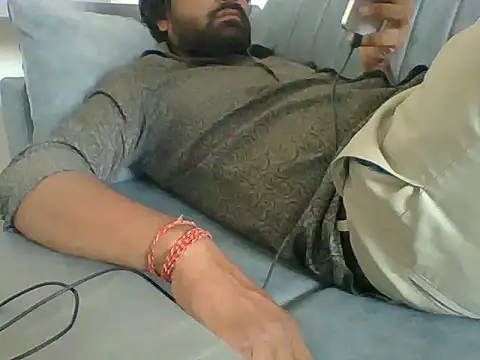 autophile-indian online show from November 26, 9:43 am