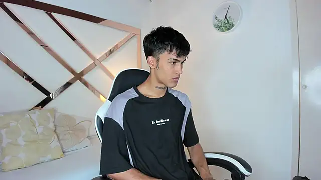 Thiago twink online show from October 20, 7:47 pm
