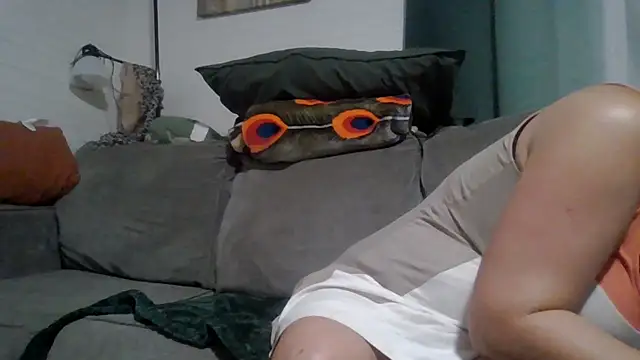 TWiSTYTheTwizted online show from July 17, 3:07 pm