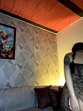 Alisse taylor2 online show from November 11, 11:32 am