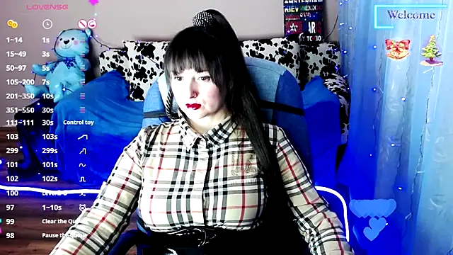 Snapshot of MilaRay chatting on January 23, 11:15 am MilaRay online show from January 23, 11:15 am