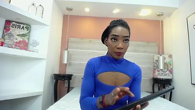 Snapshot of AlexandraCambell chatting on November 14, 12:48 pm AlexandraCambell online show from November 14, 12:48 pm