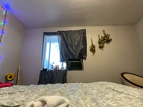 Snapshot of JizzyJazzunleashed chatting on September 22, 5:48 pm JizzyJazzunleashed online show from September 22, 5:48 pm