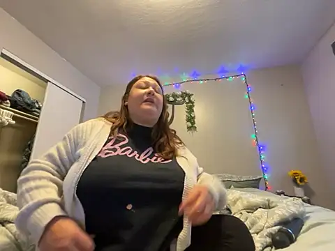 Snapshot of JizzyJazzunleashed chatting on October 21, 7:03 pm JizzyJazzunleashed online show from October 21, 7:03 pm