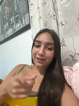 hannahhotwife online show from June 5, 3:13 am