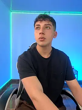 Snapshot of Casper___kyy chatting on October 8, 6:16 pm Casper kyy online show from October 8, 6:16 pm