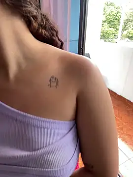 lana rousse01 online show from March 5, 9:00 pm