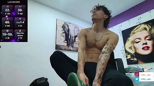 Snapshot of felix__star chatting on October 24, 9:22 pm felix star online show from October 24, 9:22 pm