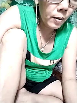 Snapshot of Minety473 chatting on September 19, 12:39 pm Minety473 online show from September 19, 12:39 pm