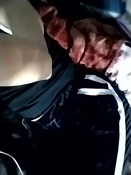 Snapshot of Minety473 chatting on December 5, 2:03 pm Minety473 online show from December 5, 2:03 pm