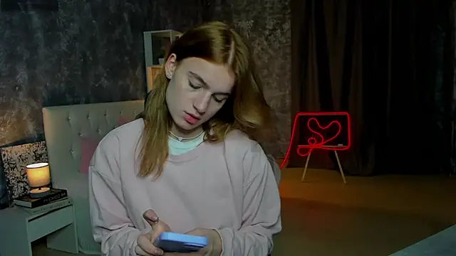 Snapshot of stacey__doll chatting on October 10, 12:09 am stacey doll online show from October 10, 12:09 am
