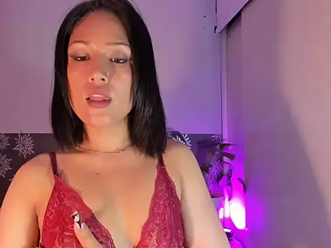 VikyRossee online show from October 7, 3:25 am