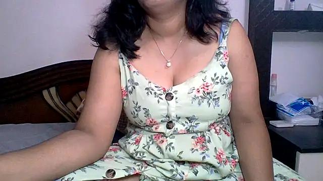 anu-anu2002 online show from July 24, 5:22 pm