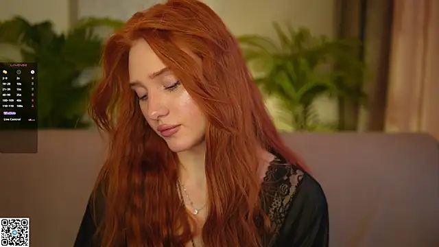 Snapshot of KissOfFlame chatting on November 10, 8:57 am KissOfFlame online show from November 10, 8:57 am