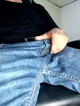 Bosssweet22cm online show from January 8, 12:07 pm