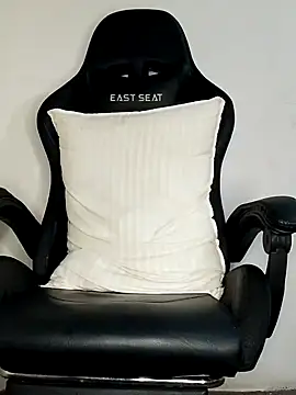 Bosssweet22cm online show from February 14, 8:05 pm