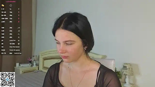 Snapshot of EnricaElis chatting on September 8, 8:08 pm EnricaElis online show from September 8, 8:08 pm