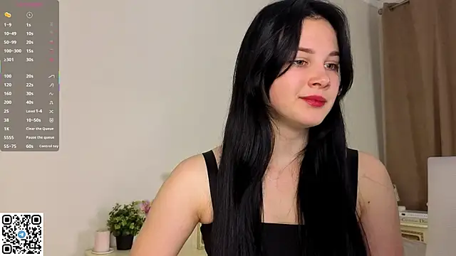 Snapshot of EnricaElis chatting on October 7, 8:17 pm EnricaElis online show from October 7, 8:17 pm