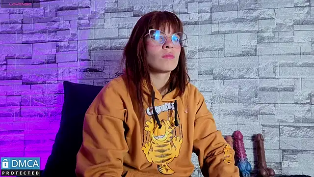 Jessi Walker online show from February 9, 4:49 am