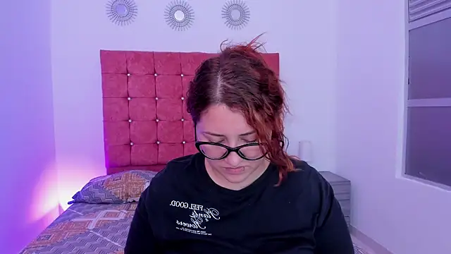 mishell lovely online show from March 6, 12:12 pm