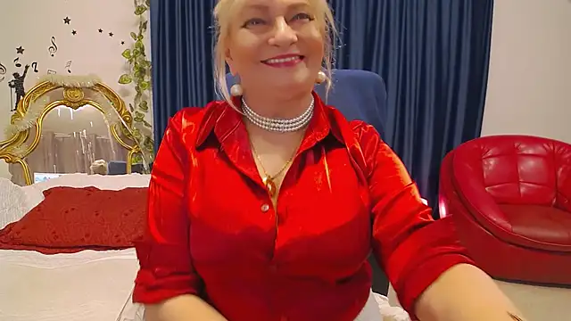 HypnotikCate online show from March 1, 6:54 pm