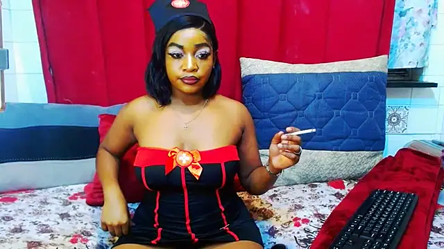 Snapshot of SultryCocoBabe chatting on October 12, 5:12 pm SultryCocoBabe online show from October 12, 5:12 pm