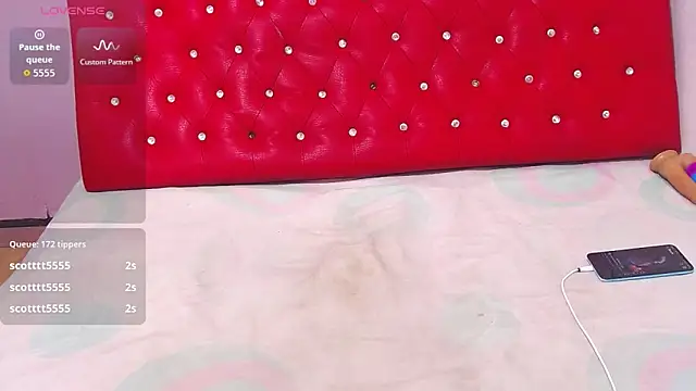 wonderfuldiana online show from July 1, 9:03 pm