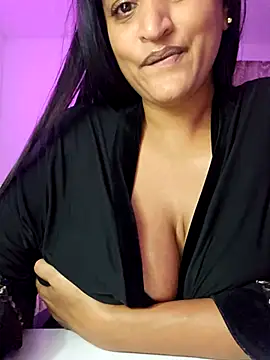 Busty AriaX online show from November 24, 10:20 pm