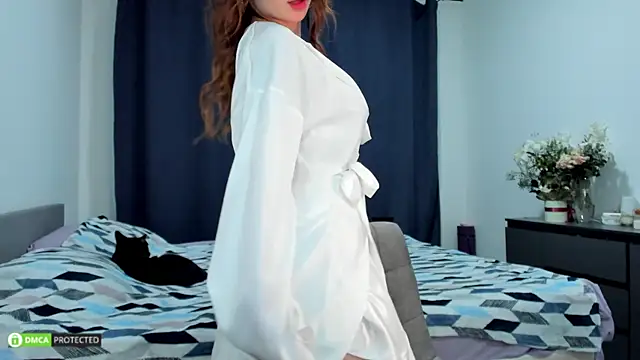 Snapshot of hey_tyankaa chatting on December 14, 1:44 am hey tyankaa online show from December 14, 1:44 am