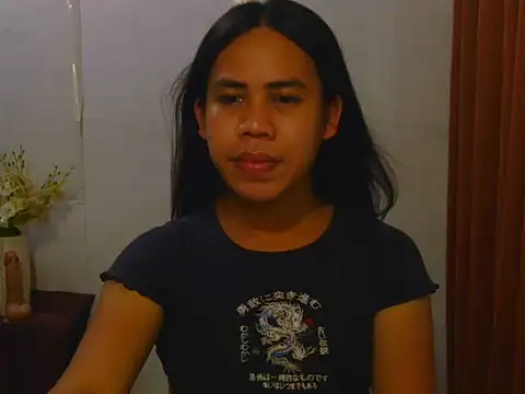 Snapshot of exoticpinay_dolly chatting on October 28, 4:38 am exoticpinay dolly online show from October 28, 4:38 am