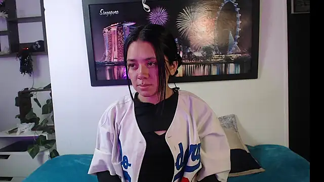 hellenngp online show from November 5, 7:47 pm