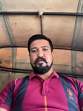 Snapshot of milf_banger121 chatting on March 31, 4:13 am milf banger121 online show from March 31, 4:13 am