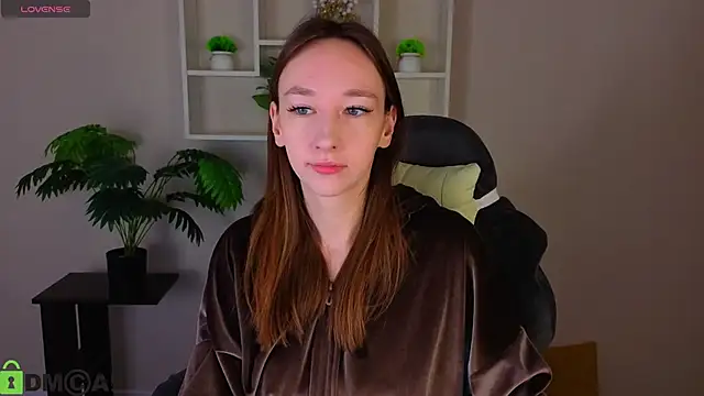 Miche1le Allenne online show from February 21, 1:06 am