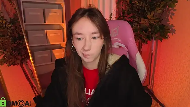Snapshot of Miche1le_Allenne chatting on July 27, 1:01 am Miche1le Allenne online show from July 27, 1:01 am