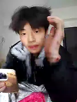 Snapshot of junjun1189 chatting on November 28, 6:05 am junjun1189 online show from November 28, 6:05 am