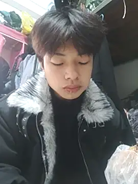 Snapshot of junjun1189 chatting on December 2, 1:55 am junjun1189 online show from December 2, 1:55 am