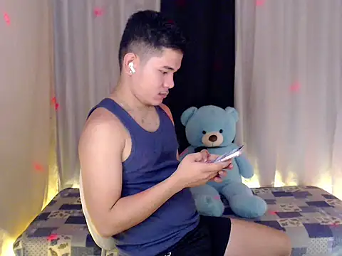 master kent online show from February 23, 10:45 am