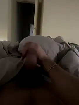 Zoro404040 online show from November 26, 8:26 am