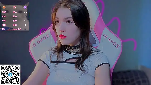 Sophie SkyAngel online show from May 3, 3:18 pm