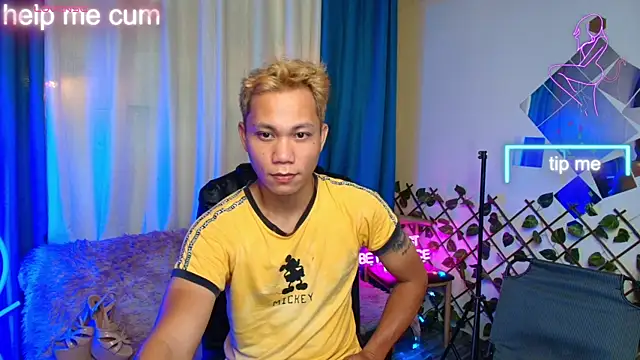 princenavheen online show from May 4, 1:56 am
